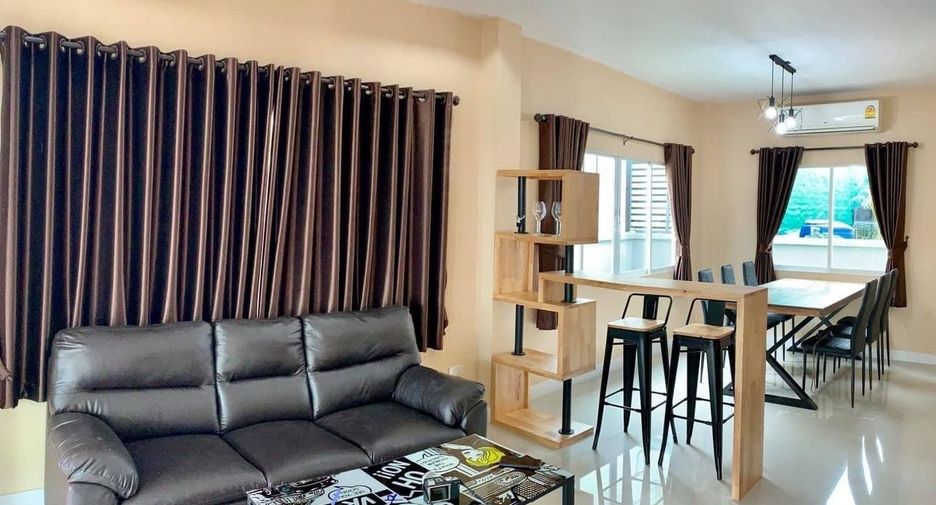 For rent 3 bedrooms house in Mueang Chiang Mai, Chiang Mai