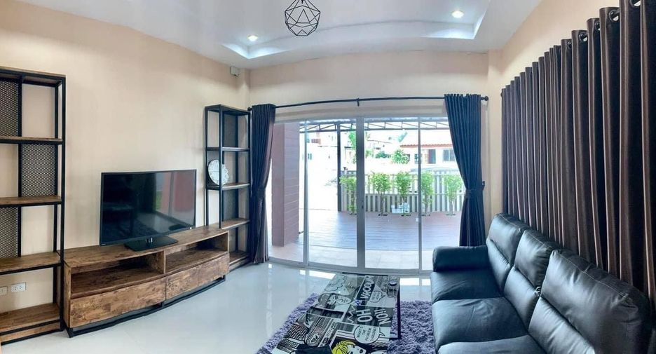 For rent 3 bedrooms house in Mueang Chiang Mai, Chiang Mai