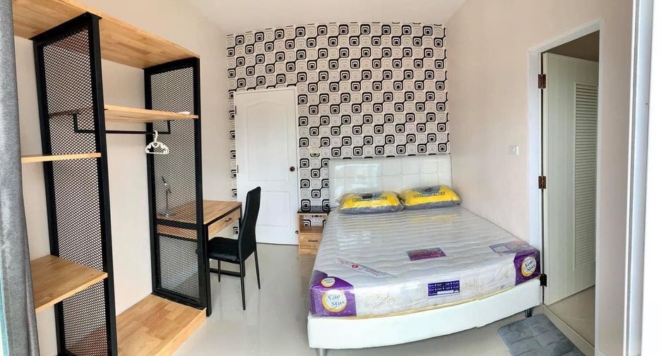 For rent 3 bedrooms house in Mueang Chiang Mai, Chiang Mai