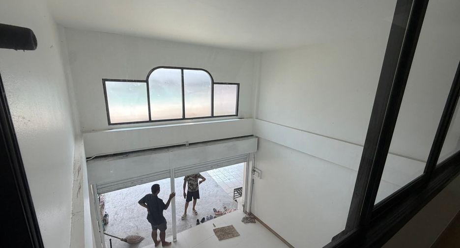 For rent studio townhouse in San Kamphaeng, Chiang Mai