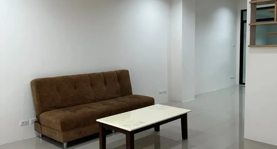 For rent 2 bedrooms house in San Sai, Chiang Mai