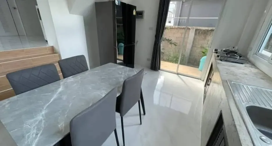 For rent 2 bedrooms house in Hang Dong, Chiang Mai
