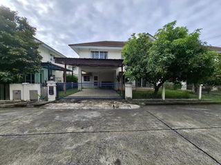 For rent 5 bedrooms house in San Kamphaeng, Chiang Mai