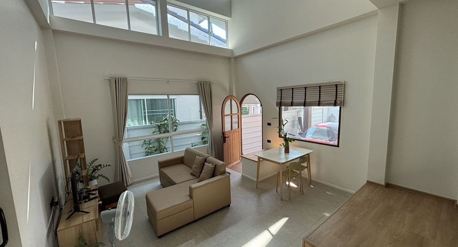 For rent 3 bedrooms house in Saraphi, Chiang Mai