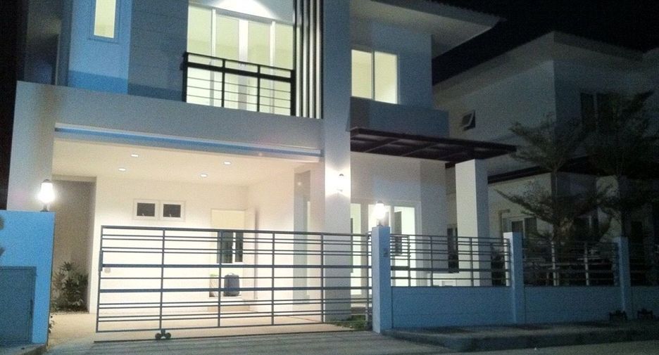For rent 3 bedrooms house in Mueang Chiang Mai, Chiang Mai
