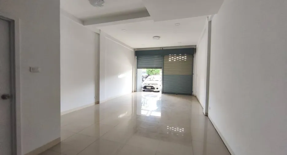 Haus zur Miete mit 3 Zimmer in Saraphi, Chiang Mai