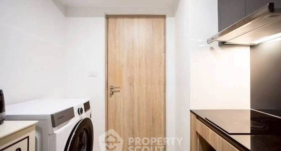 For sale 2 bedrooms condo in Sathon, Bangkok