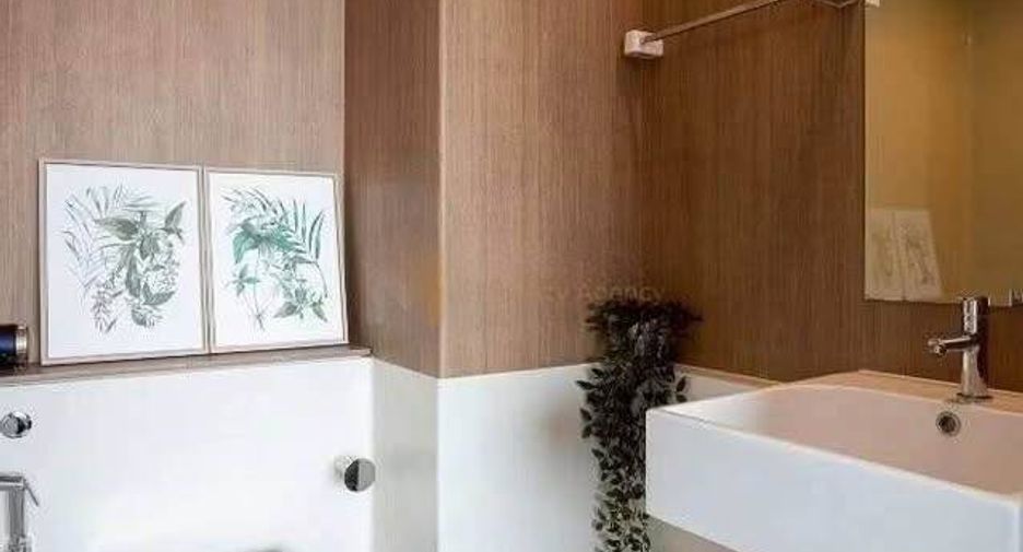 For sale 2 bedrooms condo in Sathon, Bangkok