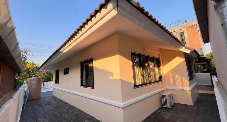 À louer 3 chambres maison à Mueang Chiang Mai, Chiang Mai