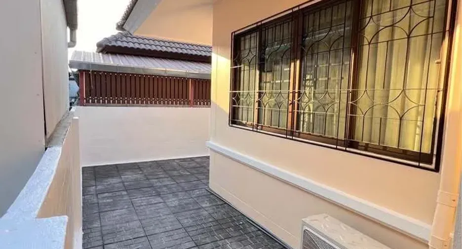 À louer 3 chambres maison à Mueang Chiang Mai, Chiang Mai