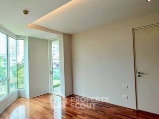 For sale 1 bed apartment in Watthana, Bangkok