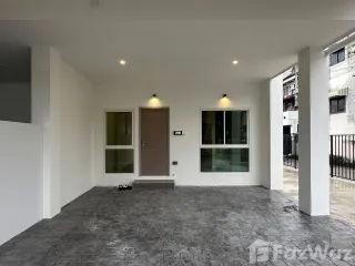 Аренда 1 кровать апартаменты в Mueang Chiang Mai, Чианг Маи