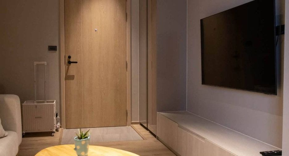 For rent and for sale 1 bed condo in Watthana, Bangkok