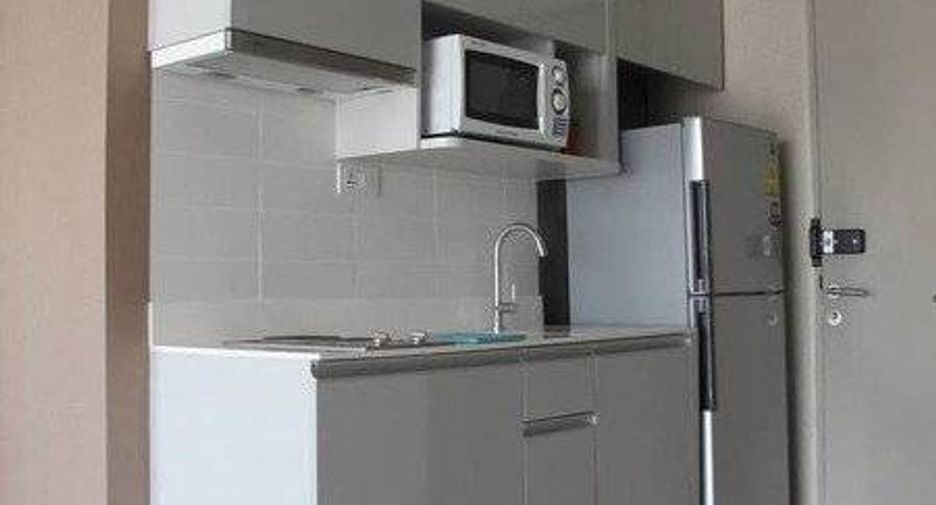 For sale 2 bedrooms condo in Phra Khanong, Bangkok