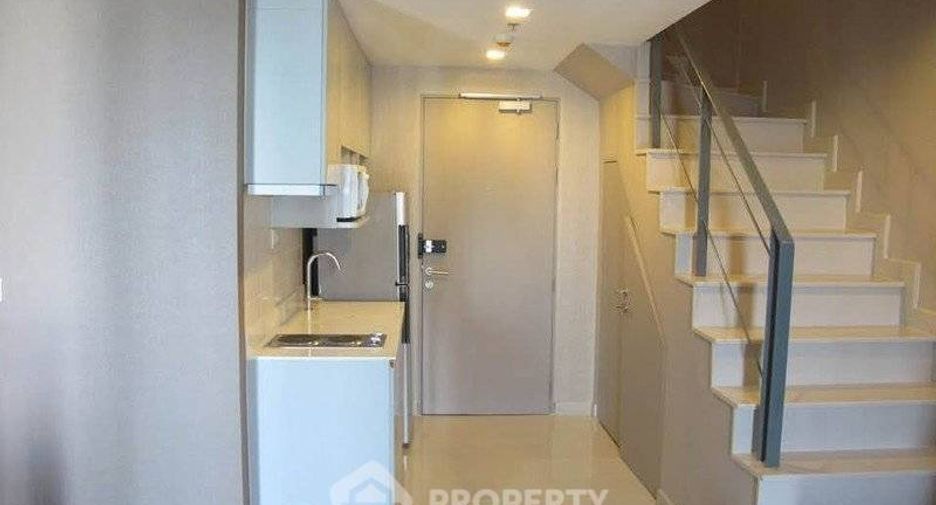 For sale 2 bedrooms condo in Phra Khanong, Bangkok