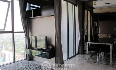 For sale 2 bedrooms condo in Phra Khanong, Bangkok