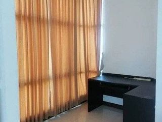 Condo en venta de 2 habitaciones en Bang Kapi, Bangkok