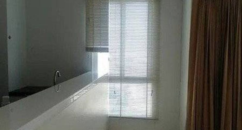 Condo en venta de 2 habitaciones en Bang Kapi, Bangkok