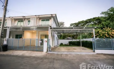 For rent 3 bedrooms townhouse in Mueang Chiang Mai, Chiang Mai
