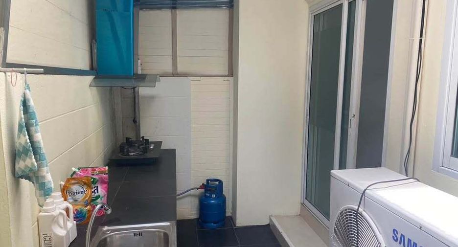 Reihenhaus zur Miete mit 3 Zimmer in Saraphi, Chiang Mai