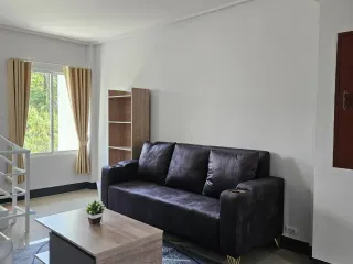 For rent 2 bedrooms townhouse in Mueang Chiang Mai, Chiang Mai
