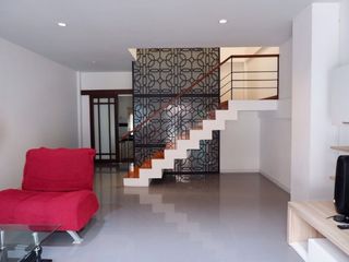 For rent 2 bedrooms townhouse in Mueang Chiang Mai, Chiang Mai