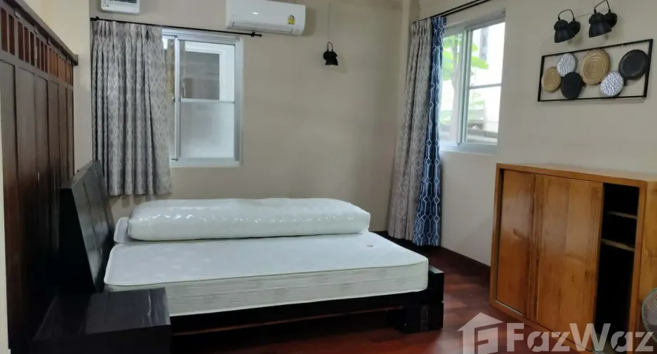 À louer studio maison à Mueang Chiang Mai, Chiang Mai