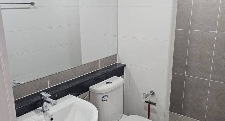 For rent 3 bedrooms townhouse in Mueang Chiang Mai, Chiang Mai