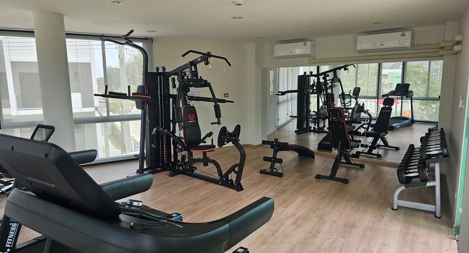 For rent 3 bedrooms townhouse in Mueang Chiang Mai, Chiang Mai