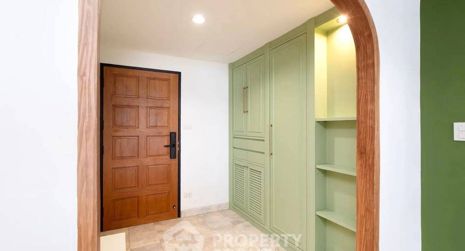 ขาย 2 ห้องนอน คอนโด ใน วัฒนา, กรุงเทพฯ