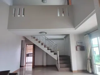 Casa en alquiler de 4 habitaciones en Mae Rim, Chiang Mai