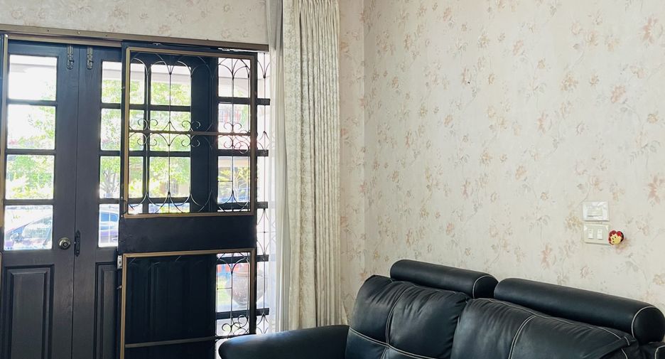 For rent 3 bedrooms house in San Sai, Chiang Mai