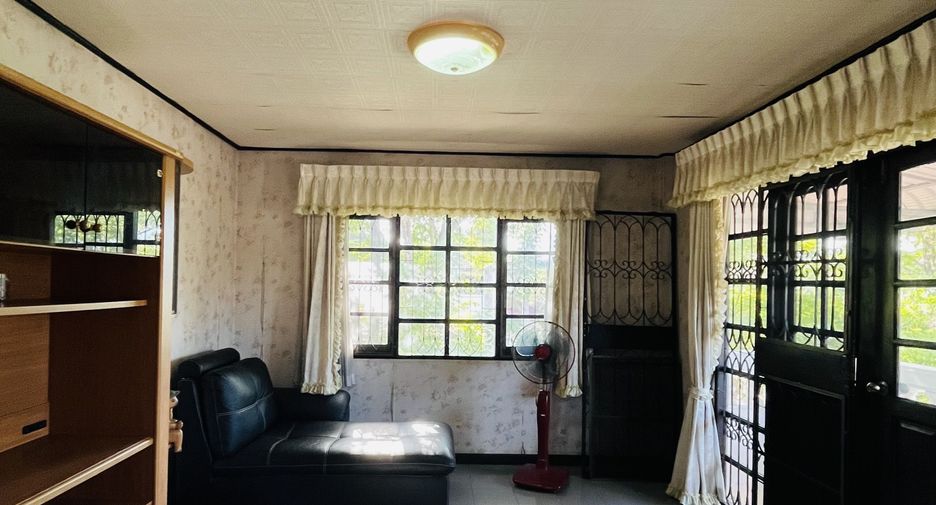 For rent 3 bedrooms house in San Sai, Chiang Mai