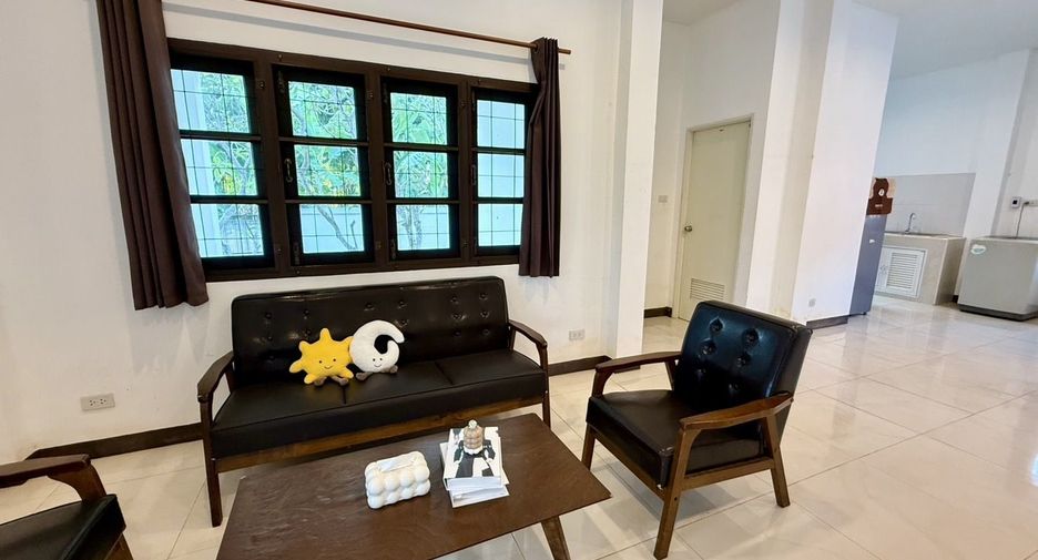 For rent 2 bedrooms house in Mueang Chiang Mai, Chiang Mai