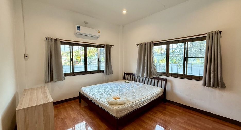 For rent 2 bedrooms house in Mueang Chiang Mai, Chiang Mai