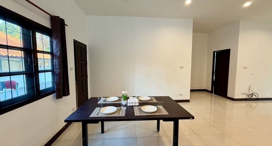 For rent 2 bedrooms house in Mueang Chiang Mai, Chiang Mai
