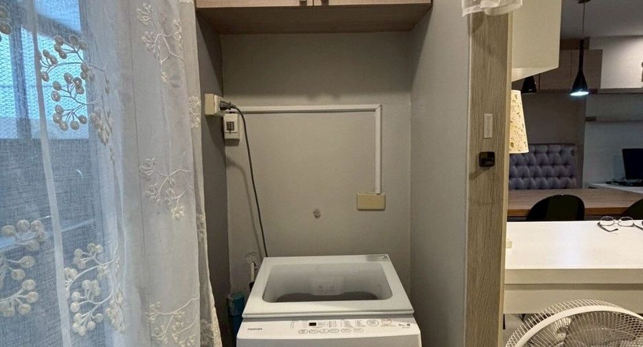 For rent 2 bedrooms townhouse in Mueang Chiang Mai, Chiang Mai
