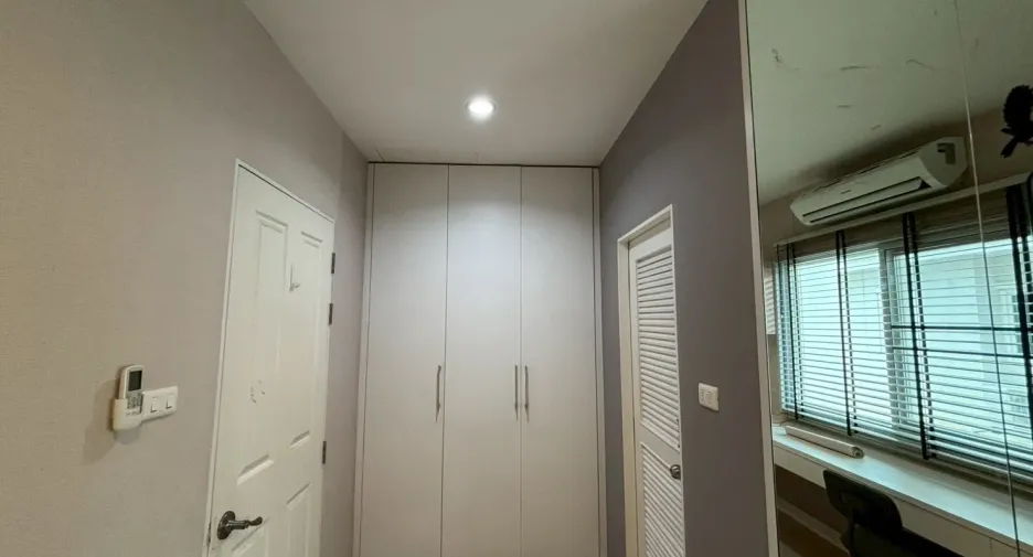 For rent 2 bedrooms townhouse in Mueang Chiang Mai, Chiang Mai