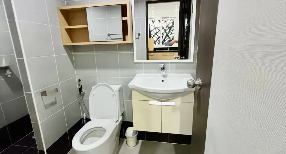 For rent 2 bedrooms townhouse in Mueang Chiang Mai, Chiang Mai