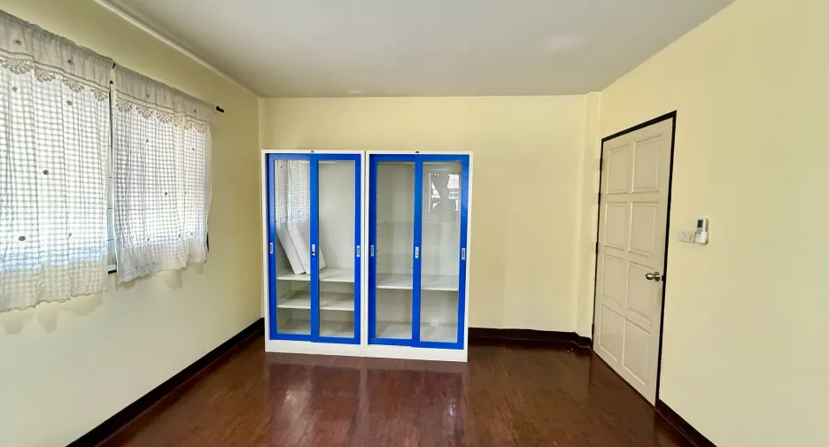 For rent 2 bedrooms house in Mueang Chiang Mai, Chiang Mai