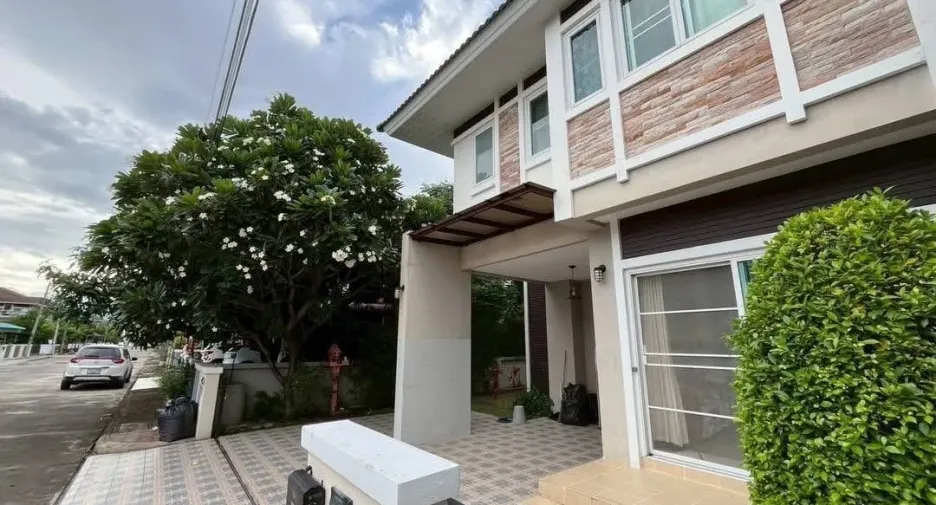 À louer 3 chambres maison à Doi Saket, Chiang Mai