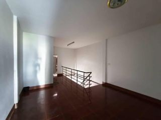 For rent 2 bedrooms townhouse in Mueang Chiang Mai, Chiang Mai