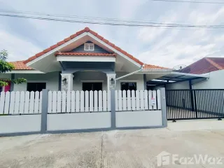 For sale 3 bedrooms house in Saraphi, Chiang Mai