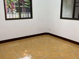 For sale 3 bedrooms house in Saraphi, Chiang Mai