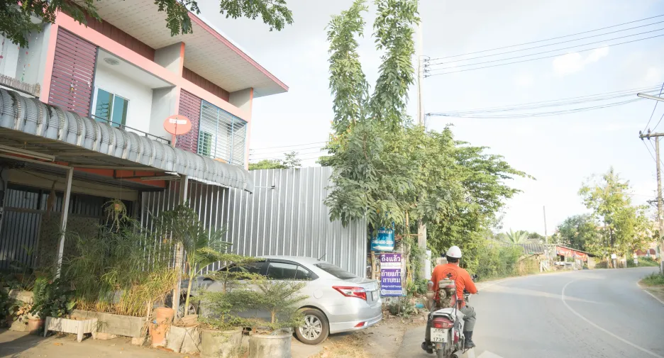 For sale 2 bedrooms townhouse in Mueang Lamphun, Lamphun