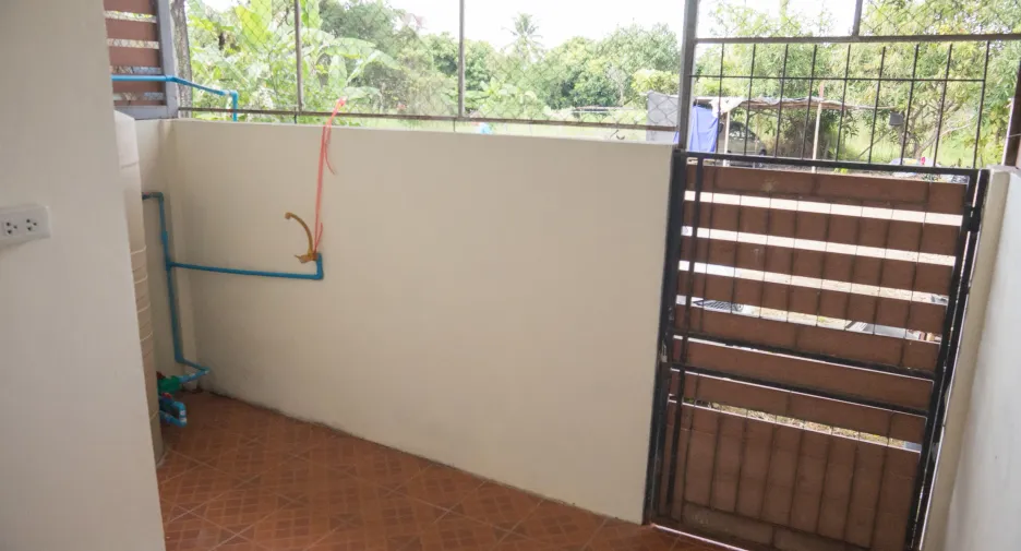 For sale 2 bedrooms townhouse in Mueang Lamphun, Lamphun
