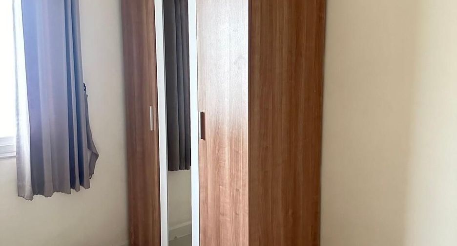 For rent 3 bedrooms townhouse in Mueang Chiang Mai, Chiang Mai