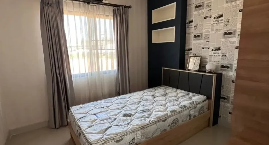 For rent 4 bedrooms townhouse in San Sai, Chiang Mai