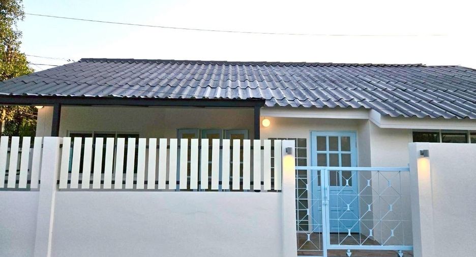 For sale 2 bedrooms house in Mueang Chiang Mai, Chiang Mai