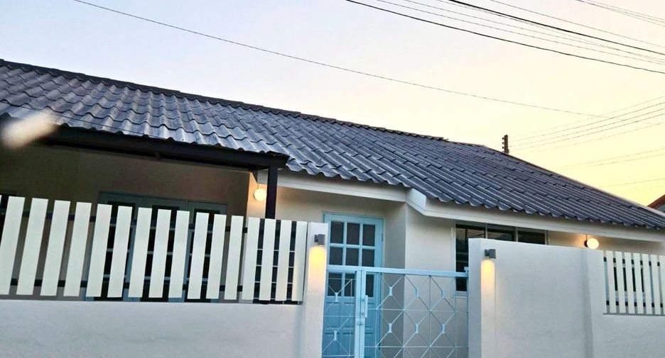 For sale 2 bedrooms house in Mueang Chiang Mai, Chiang Mai